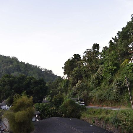 Lodge In 611 Kandy Luaran gambar