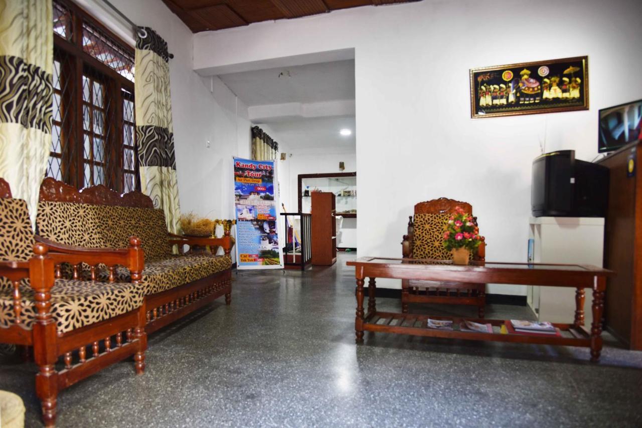 Lodge In 611 Kandy Luaran gambar