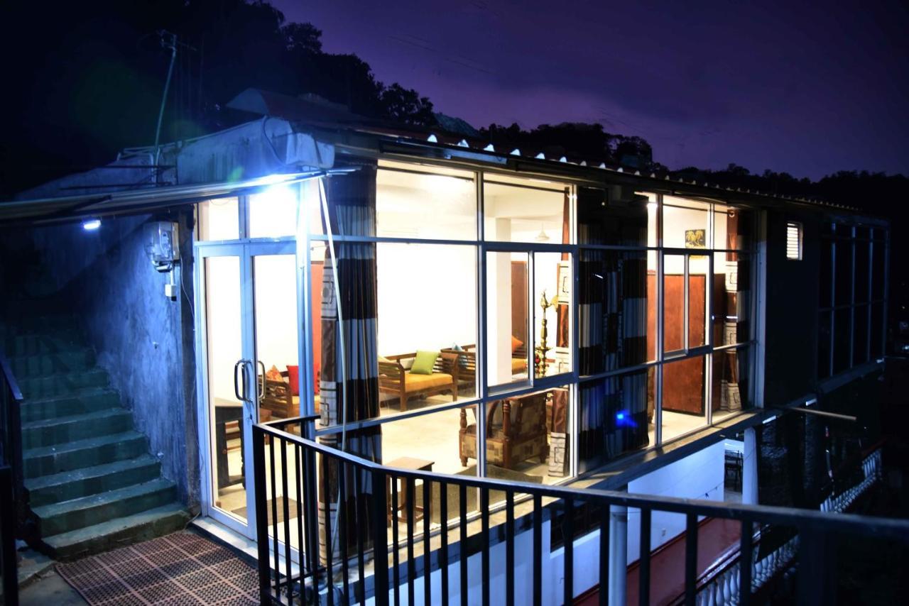 Lodge In 611 Kandy Luaran gambar